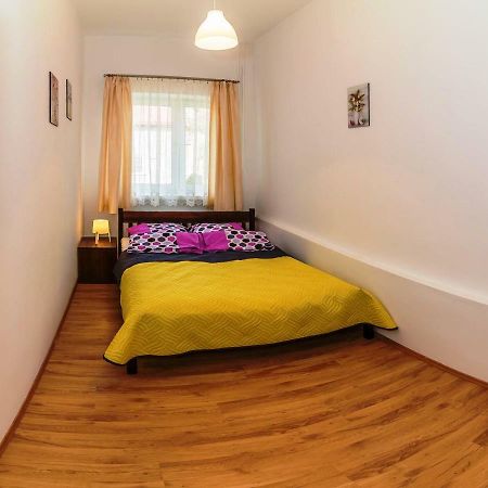 Apartament Jasminowy Lägenhet Kudowa-Zdrój Exteriör bild