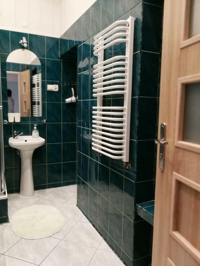 Apartament Jasminowy Lägenhet Kudowa-Zdrój Exteriör bild